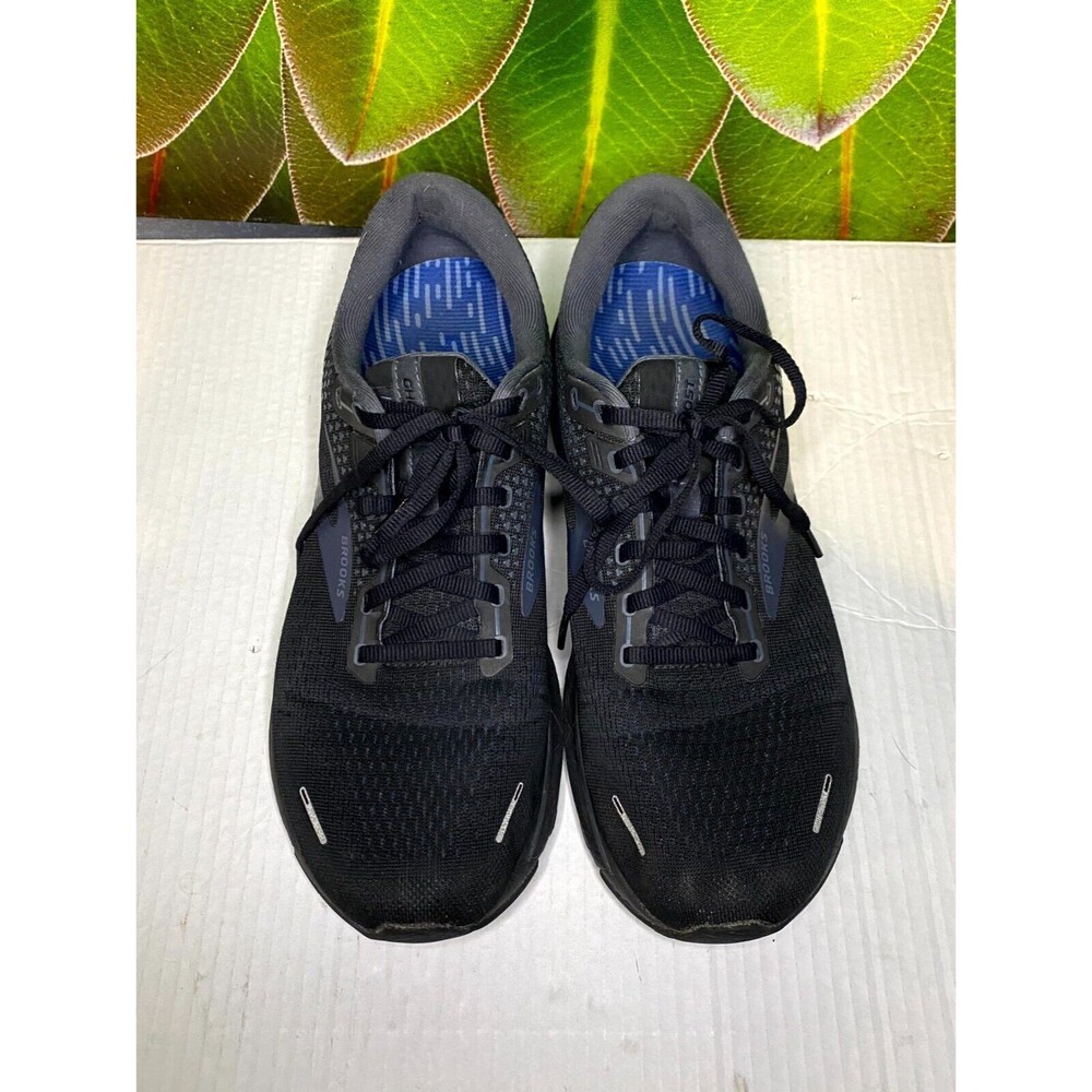 Size 11 D - Men's Brooks Ghost 14 Black  - 110369-1D-020~ Good Condition